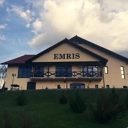 Guest house Pensiunea Emris *